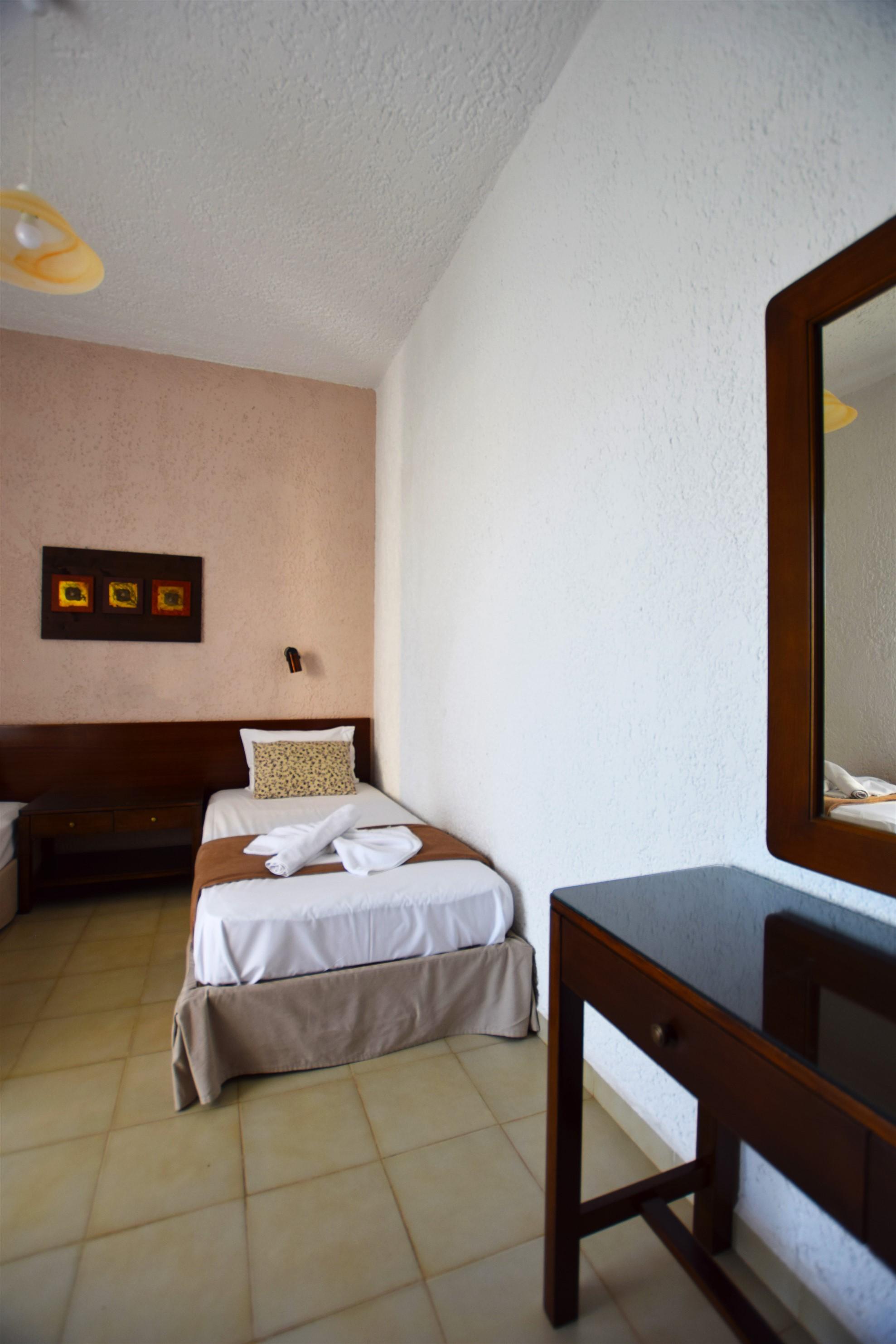 Altis Hotel Malia Buitenkant foto